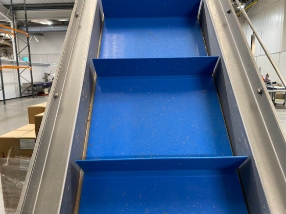 Incline Conveyor And Weigher Pic 01